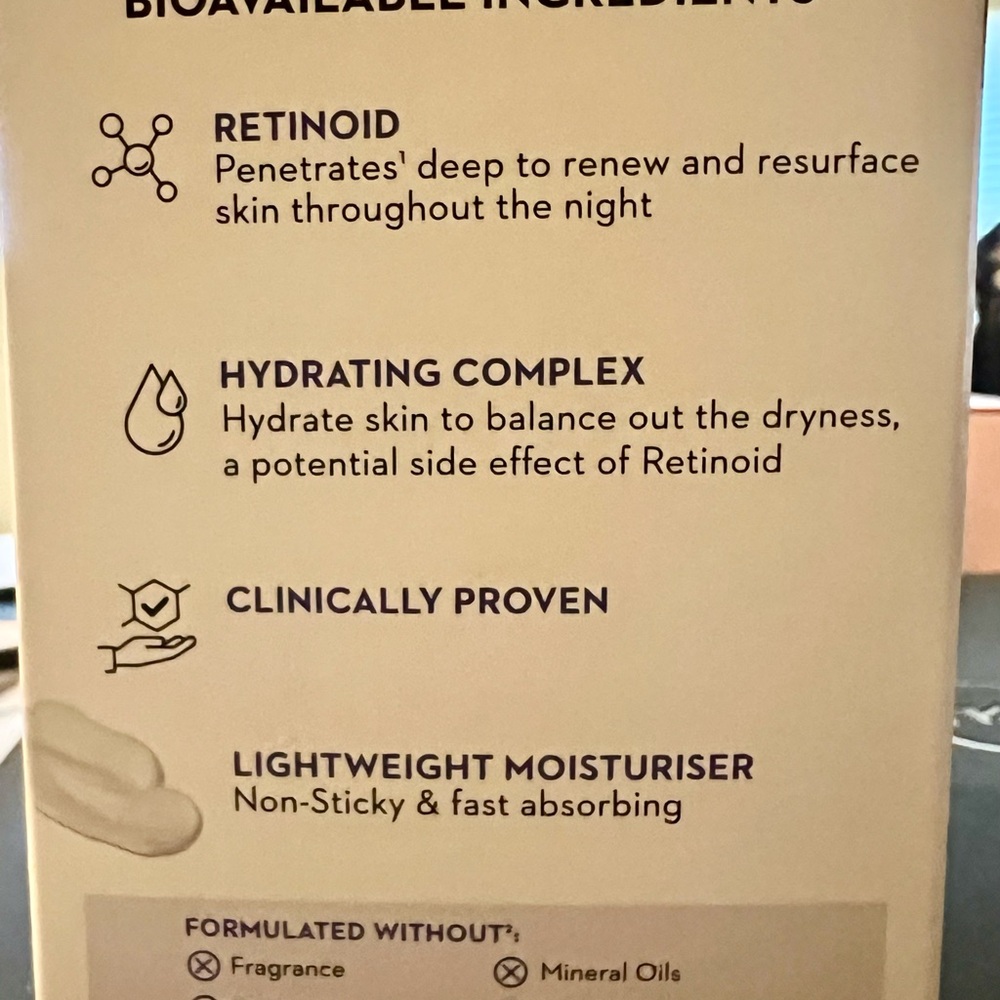 Olay Regenerist Retinol24 Night Cream - 50g - Picture 5 of 6